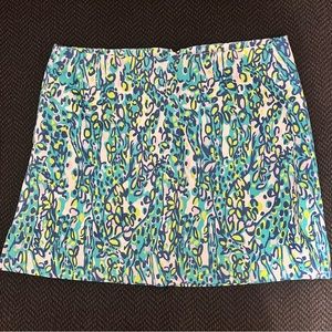 Lilly Pulitzer skort size 2